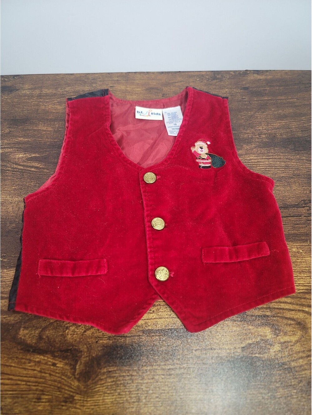 b.t. kids Red Velvet Toddler Vest Size 18 Months with Bear Embroidery